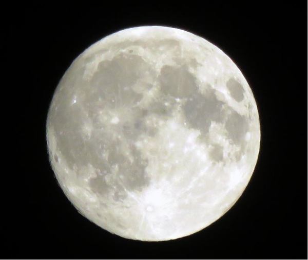 927-moon-2.jpg